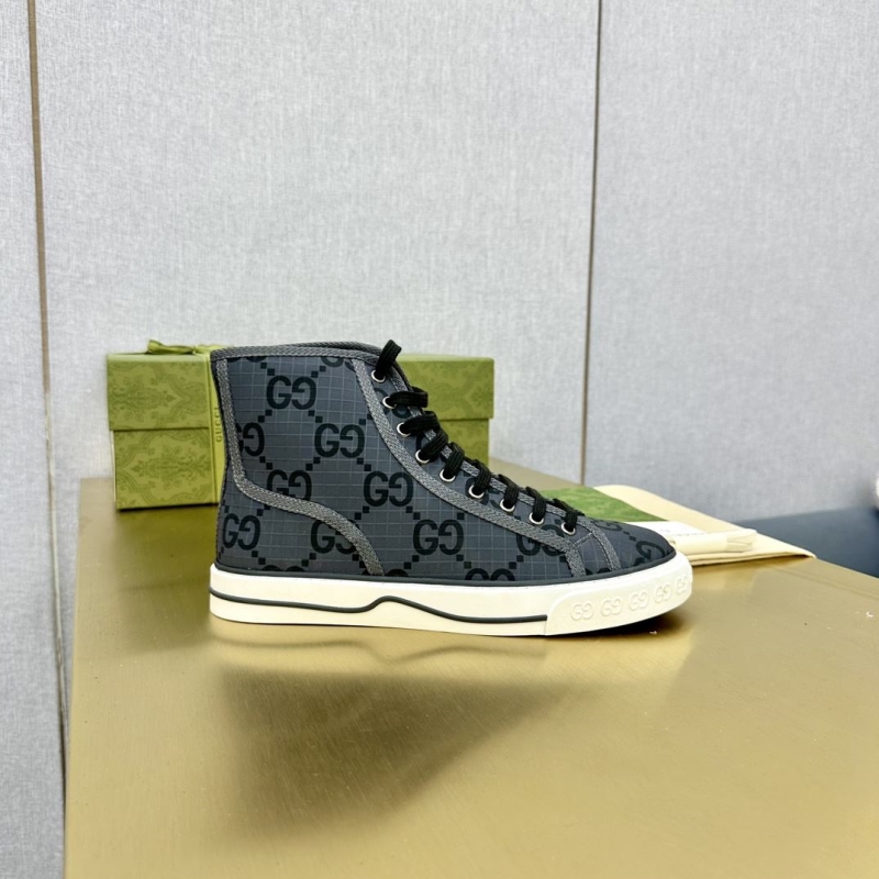 Gucci Casual Shoes